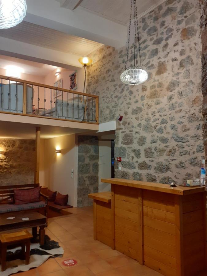 Hotel Parnassos Arájova Exterior foto